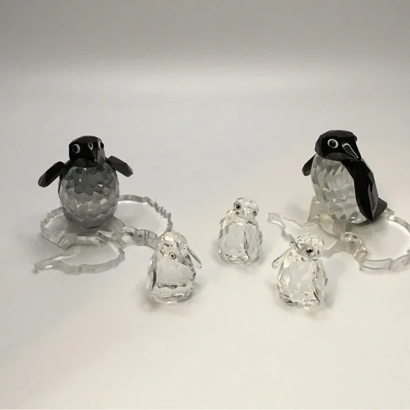 Swarovski Crystal baby Penguins - Picture 8 of 8